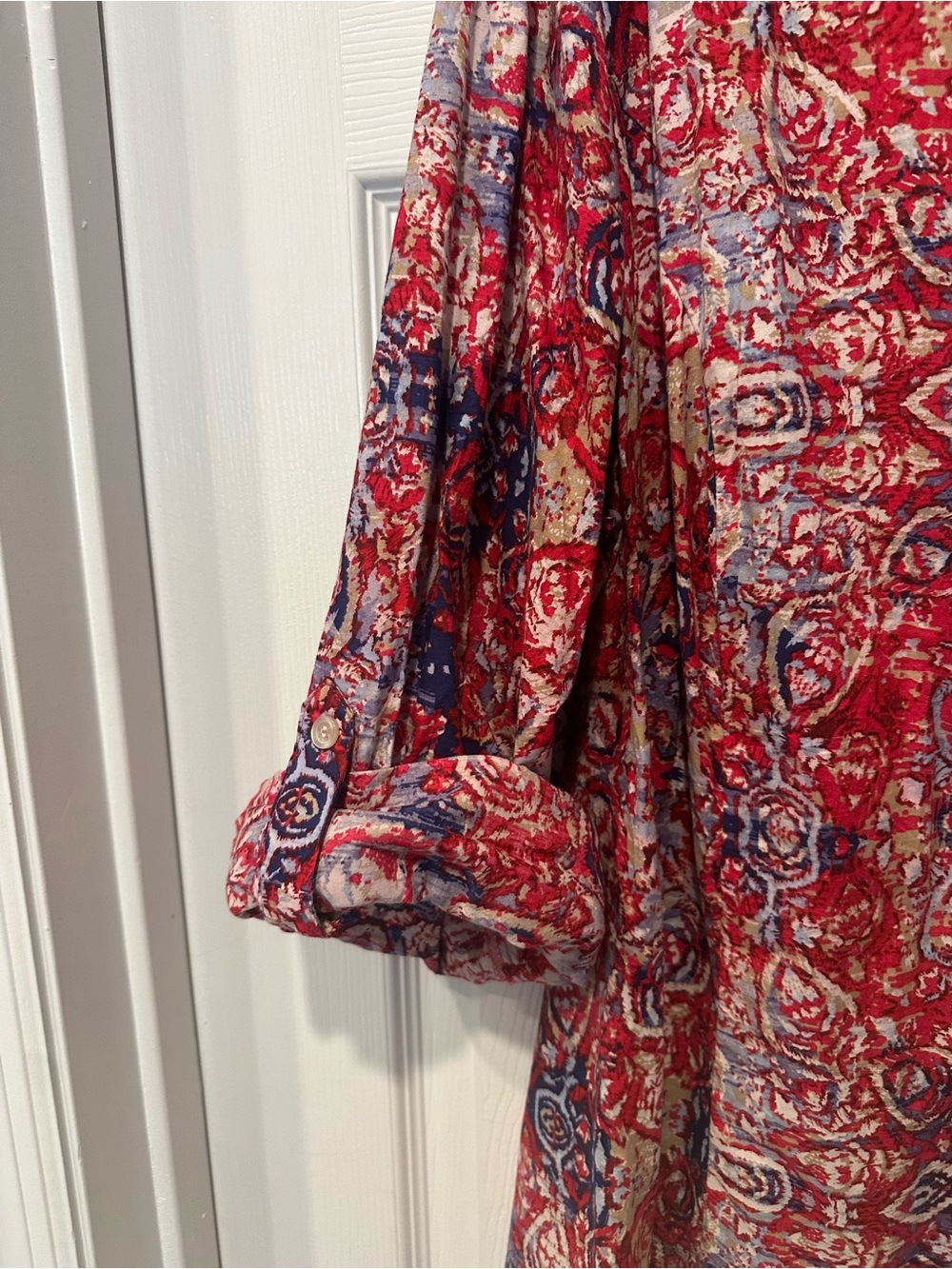 Catherine’s button down top - Picture 4 of 5